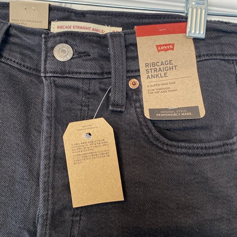 NWT Women’s Levi’s Ribcage Straight Ankle black jeans sz 25 x 27 - Picture 4 of 8